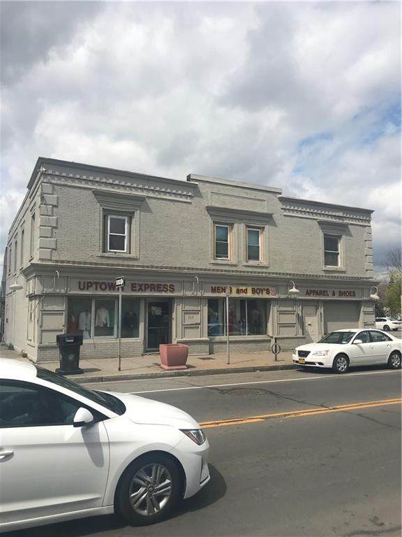 927 Clinton Avenue - Photo 1