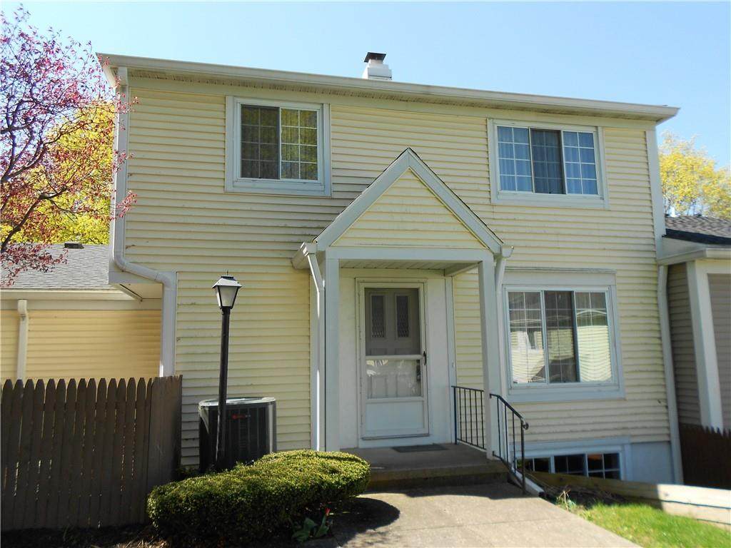 215 Greenway Boulevard - Photo 1