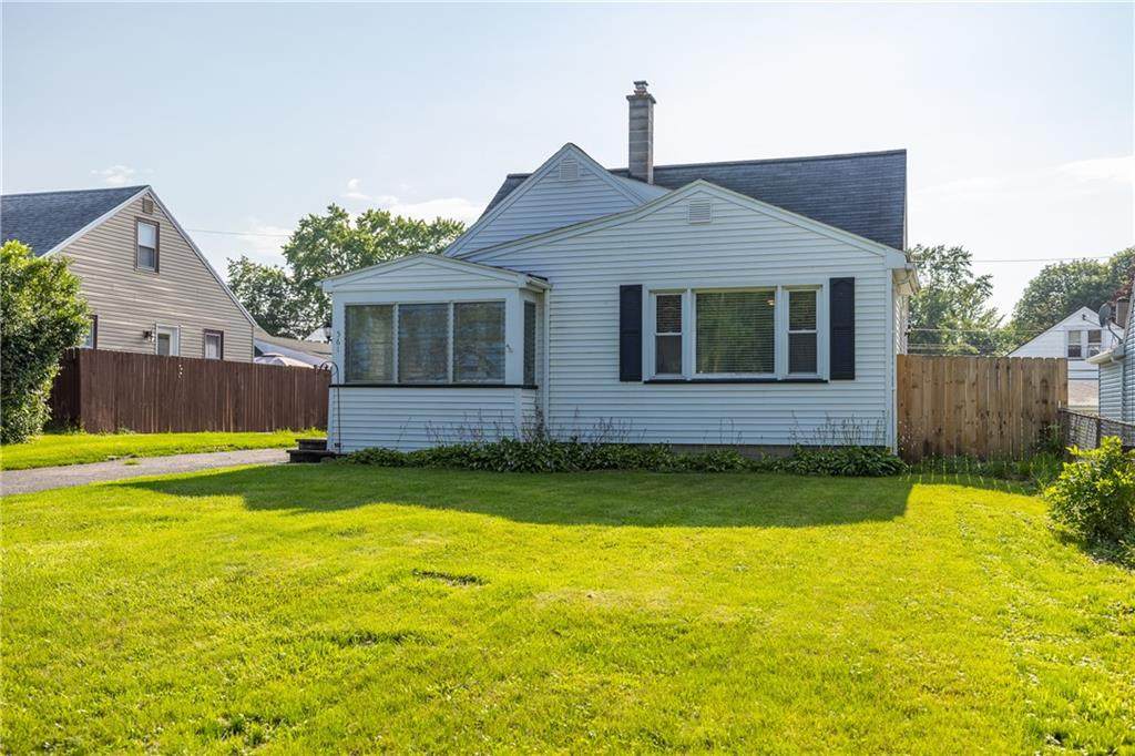 561 Howard Road - Photo 1