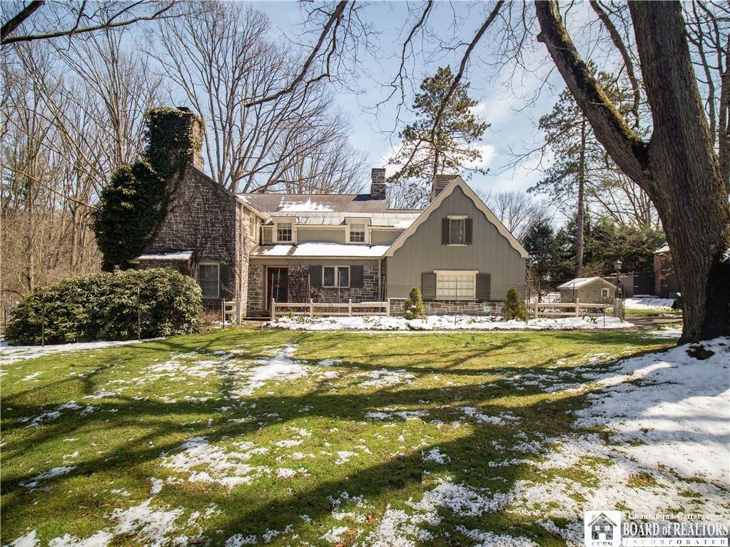 316 Arlington Avenue - Photo 1