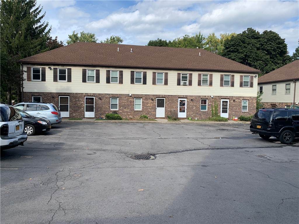 1118 Lake Avenue - Photo 1