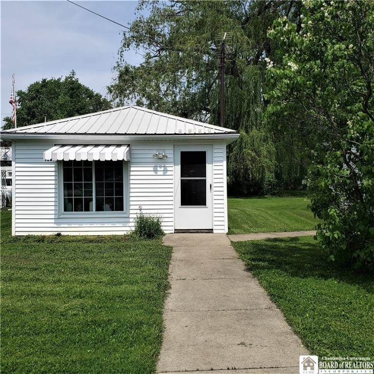 3828 Franklin Avenue - Photo 1