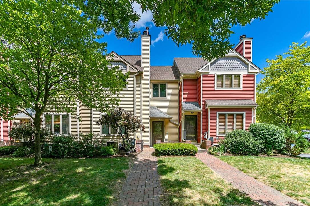 38 Cornhill Place - Photo 1