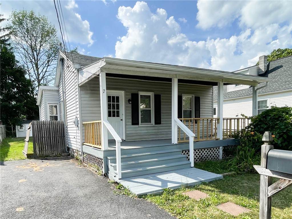 7 Maple Street - Photo 1