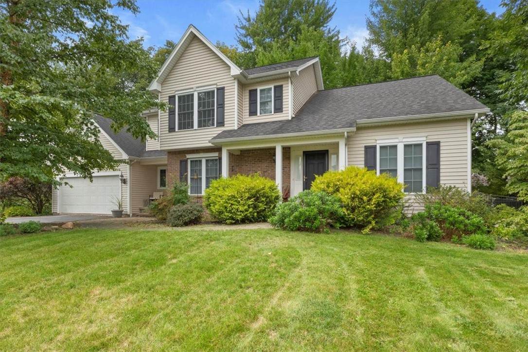 906 Lothario Circle - Photo 1