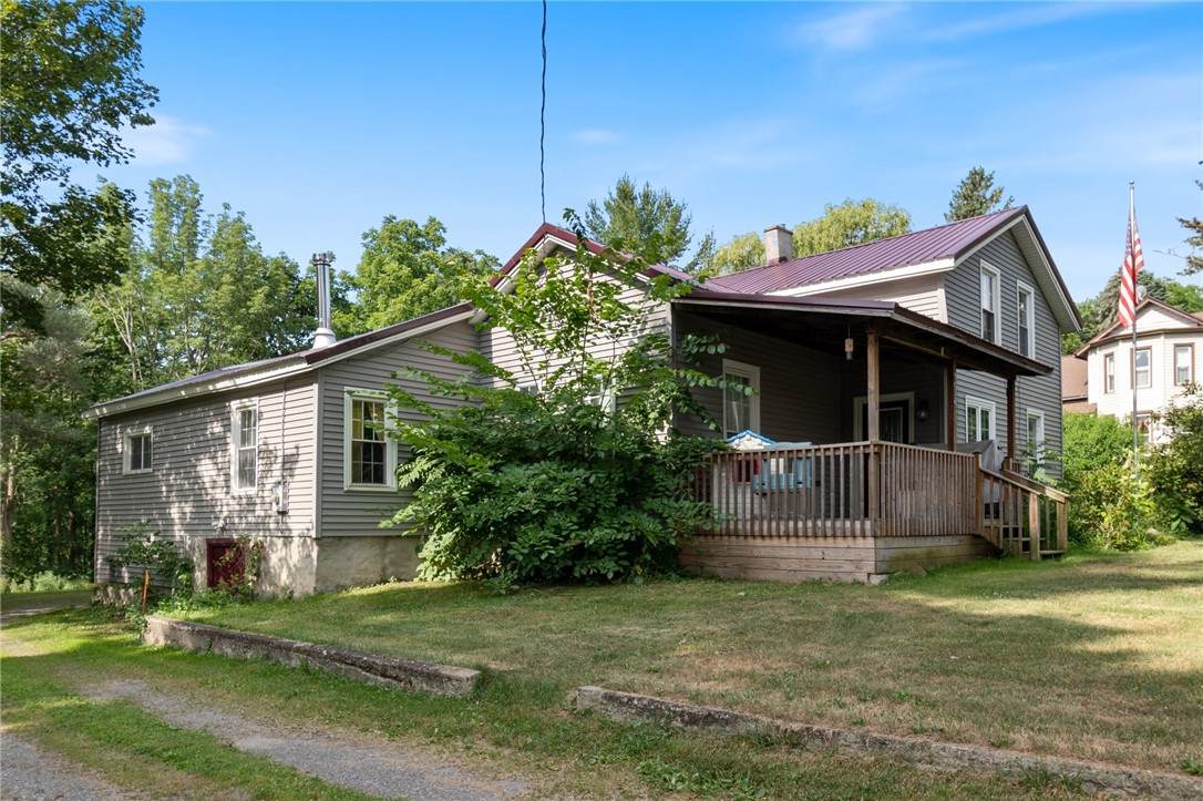 1086 Buffalo Street - Photo 1