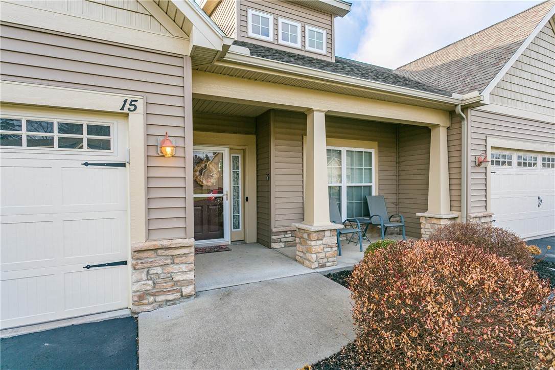 15 Golden Oaks Way - Photo 1