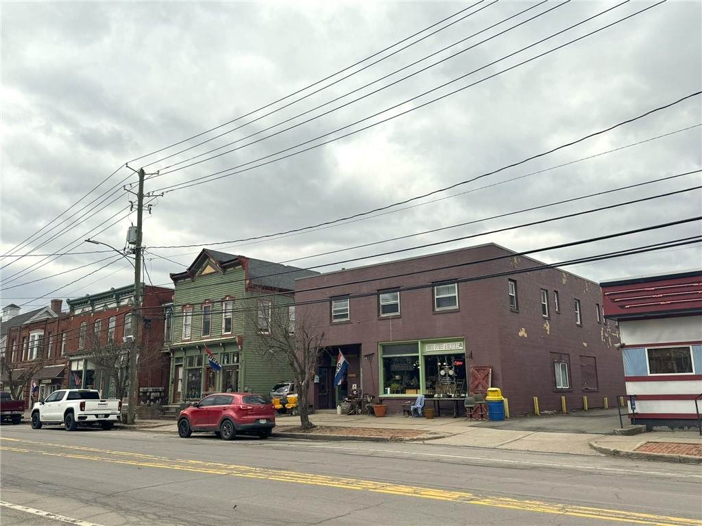 22 Main Street - Photo 1