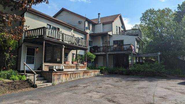 424-426 Broadway Street - Photo 1