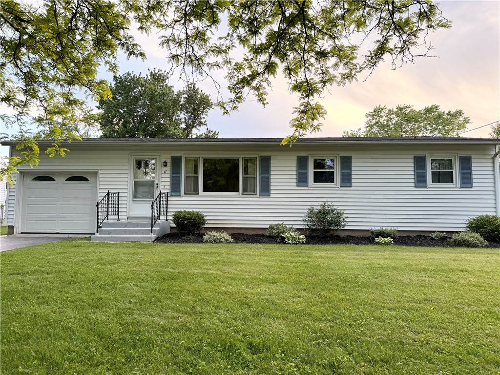 17 Meadowbrook Drive - Photo 1