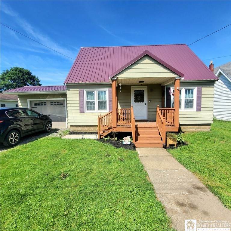 121 Main Street - Photo 1