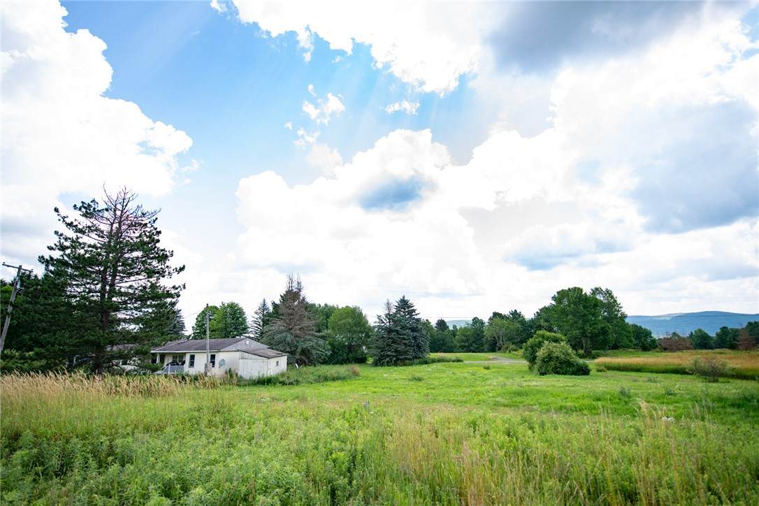 2009 Dunk Hill Road - Photo 1