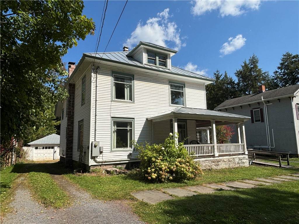 39 Clinton Street - Photo 1