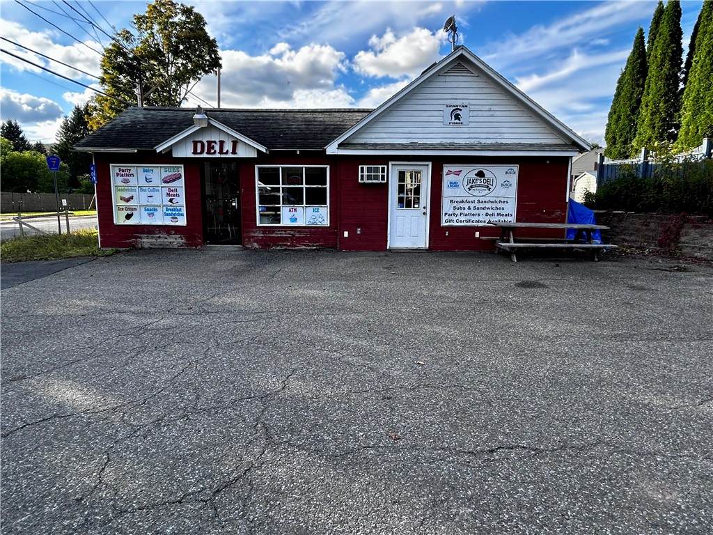 401 Main Street - Photo 1