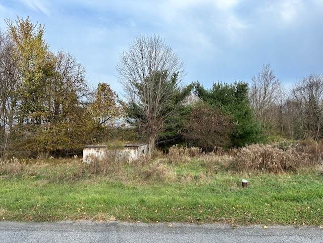 8379 Green Road - Photo 1