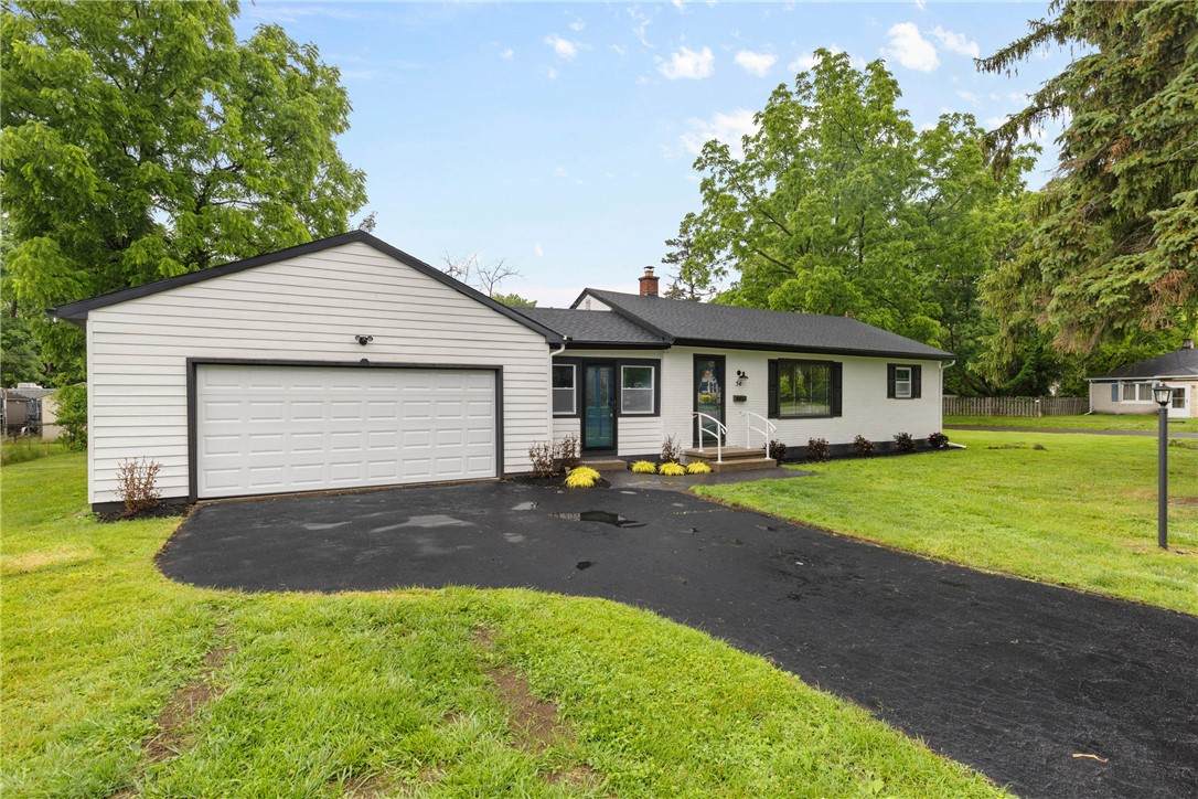 54 Oaklawn Drive - Photo 1