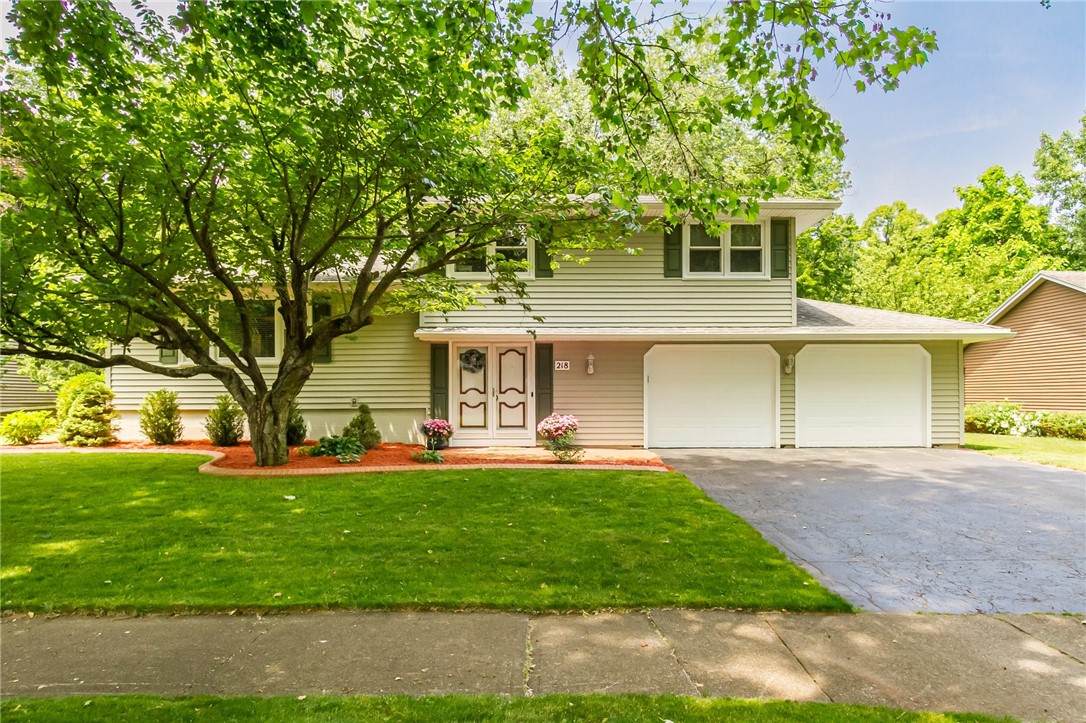 218 Fox Hall Drive - Photo 1