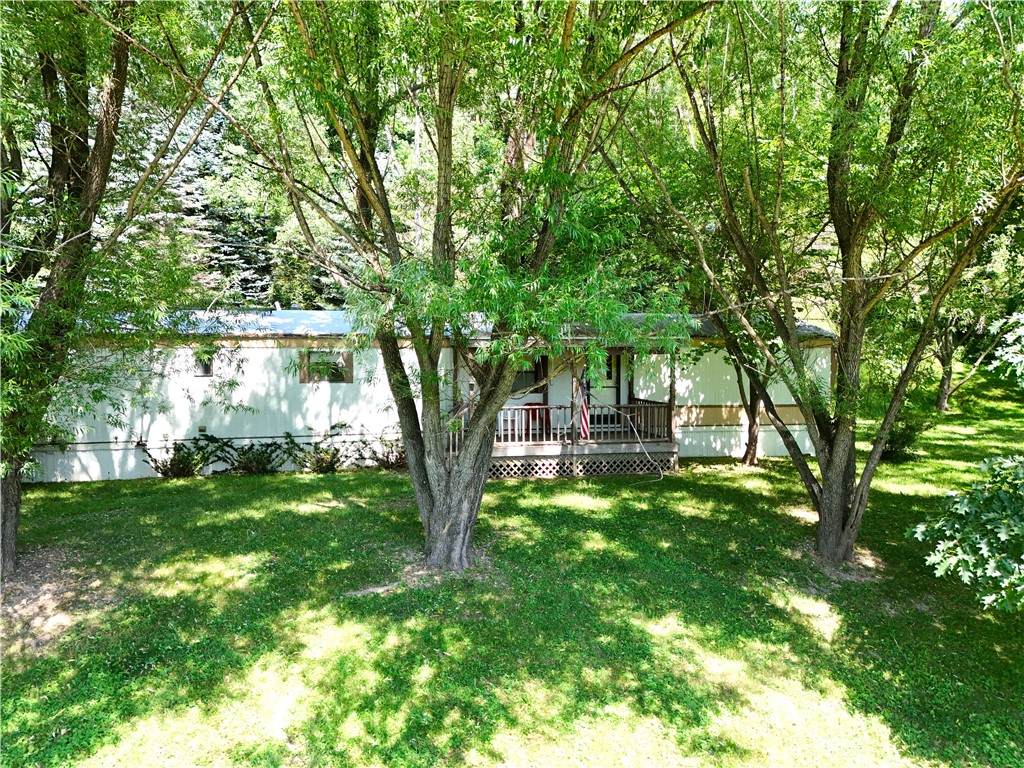 2933 E Valley Road - Photo 1