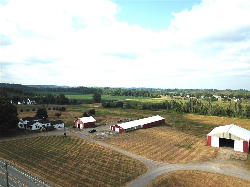 2887 Walworth Road - Photo 1