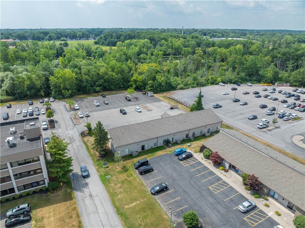 121 Erie Canal Drive - Photo 1