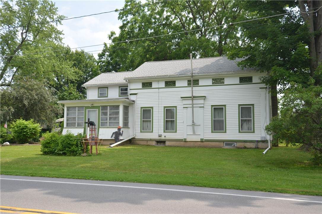 1215 Rush Scottsville Road - Photo 1