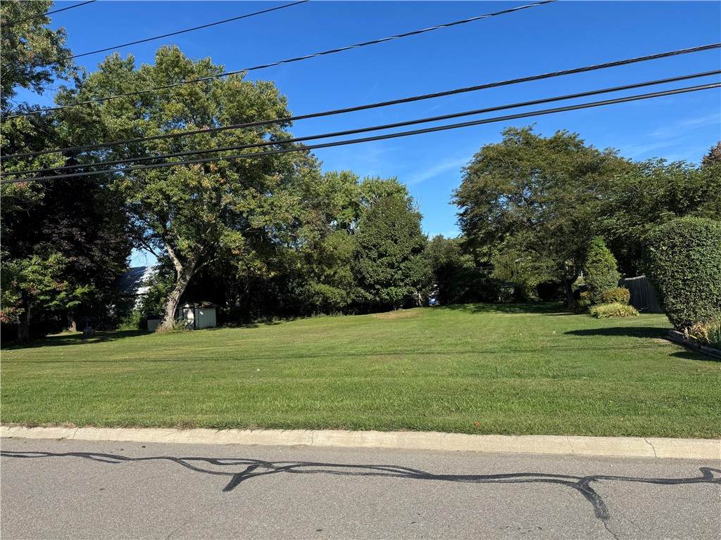  School Street - Photo 1