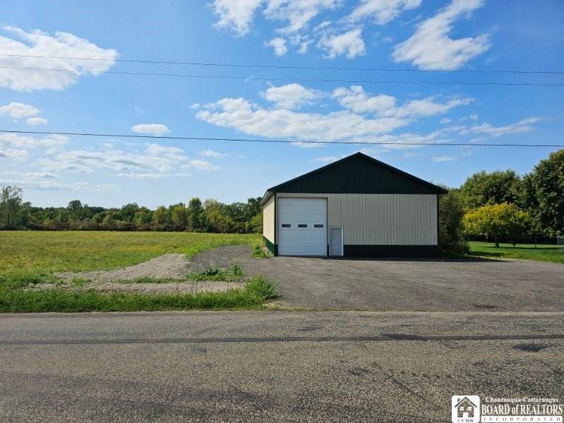 12445 Hanford Road - Photo 1