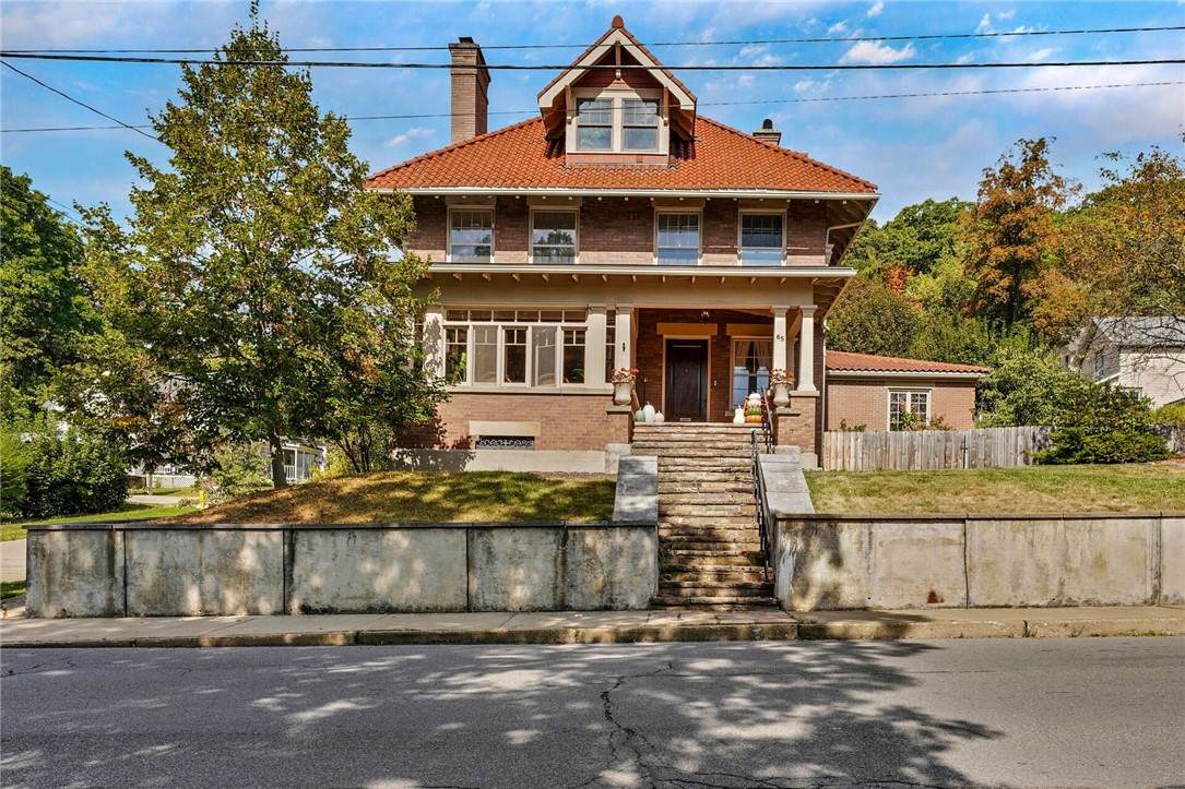 65 Jackson Avenue - Photo 1