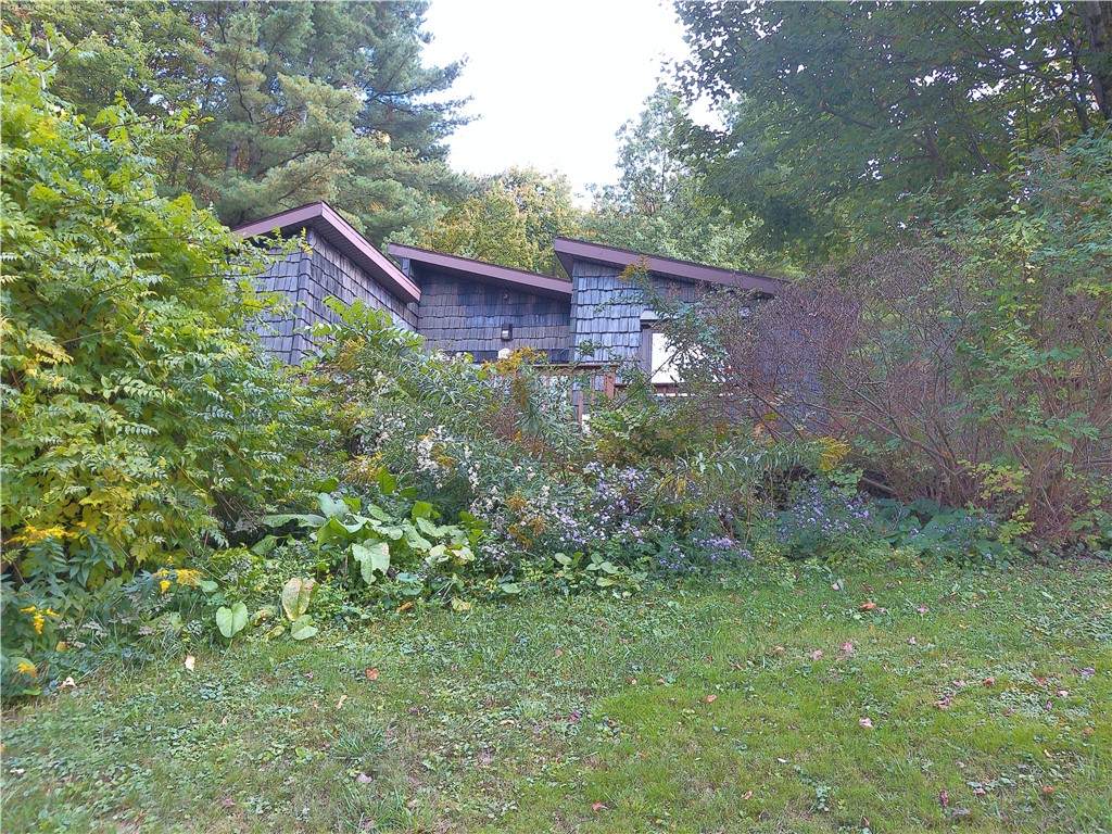 660 North Road - Photo 1