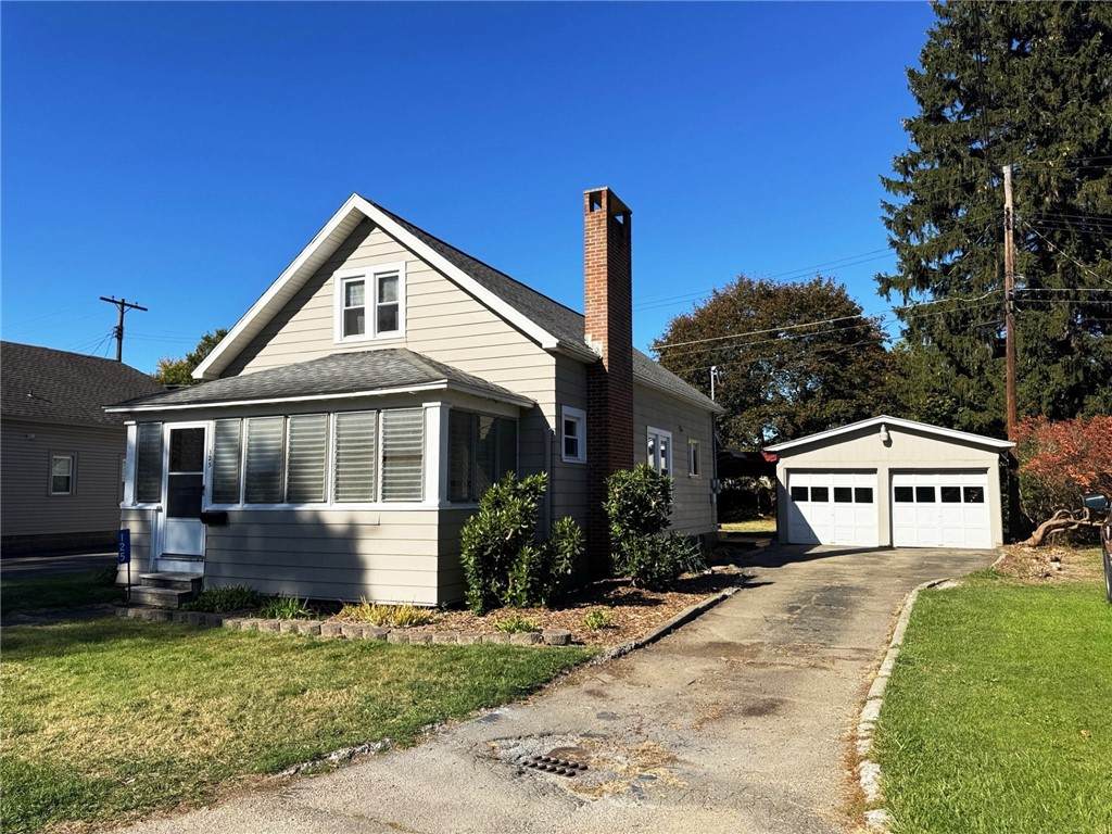 125 Russell Boulevard - Photo 1