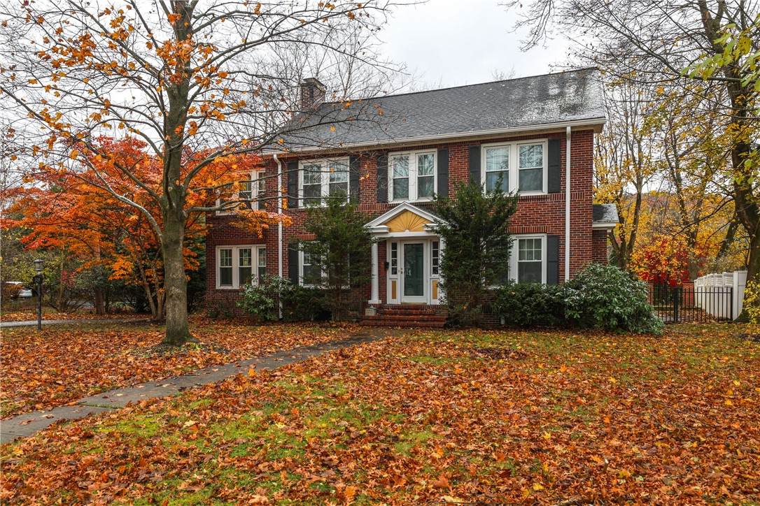 1419 Water Street - Photo 1