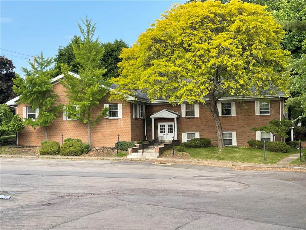 1171 Titus Avenue - Photo 1