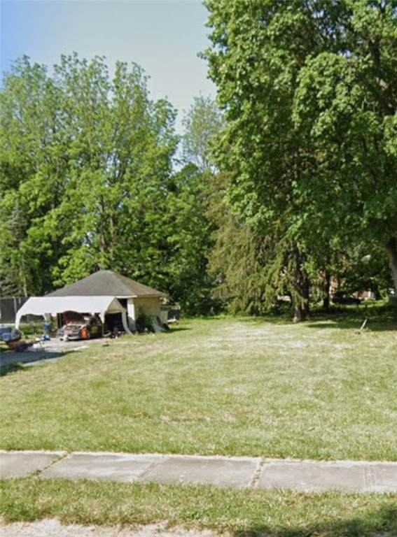 415 Elm Street - Photo 1