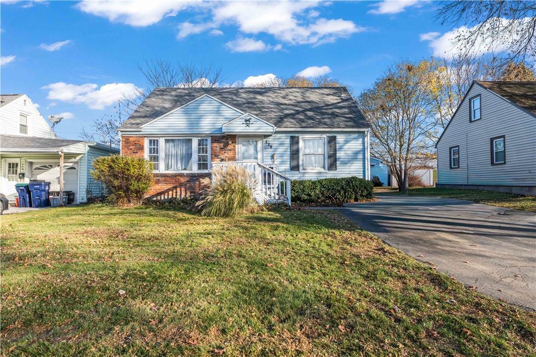 128 Ridgecrest Road - Photo 1