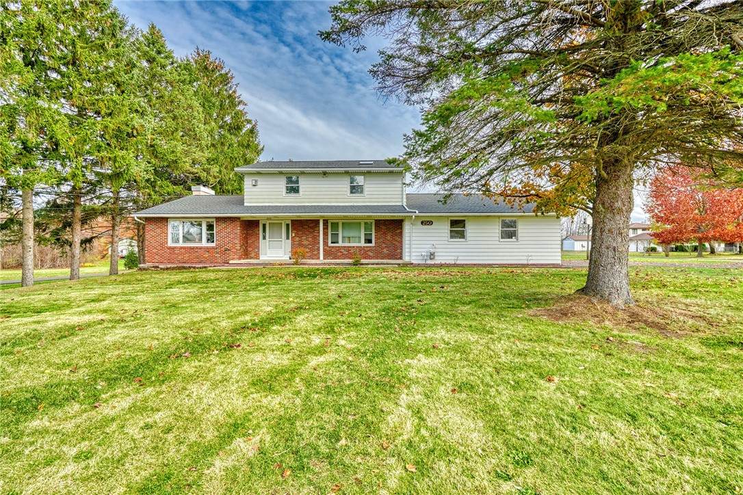 250 Webster Road - Photo 1