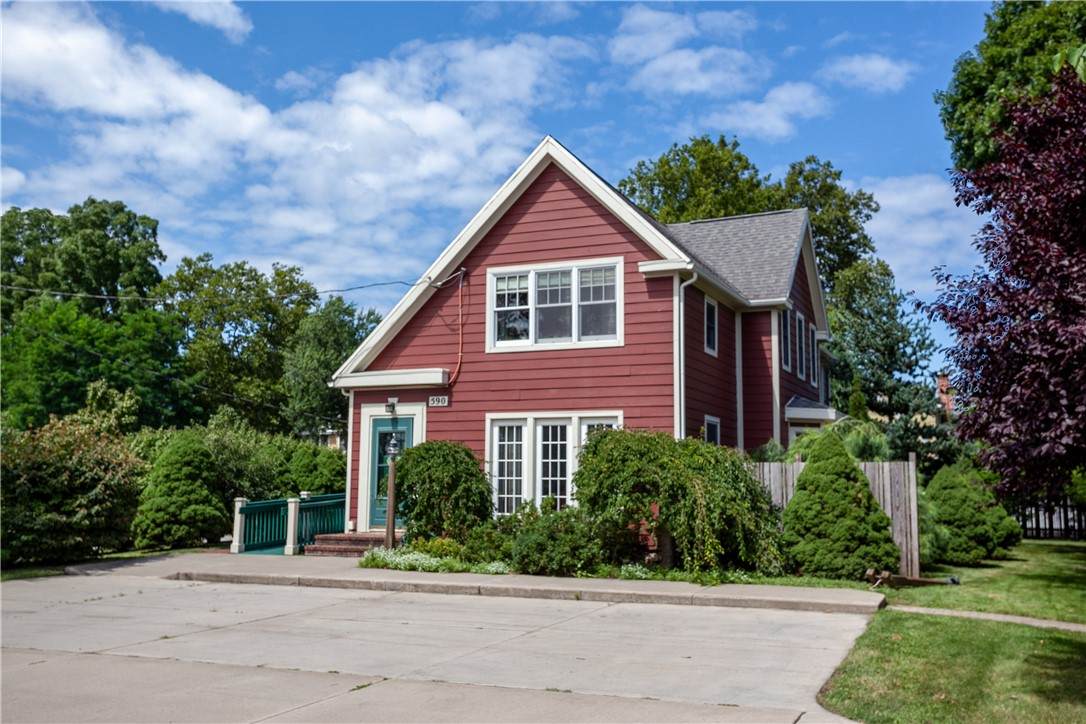 590 Titus Avenue - Photo 1