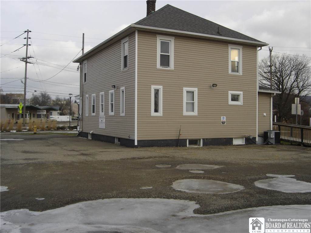 https://bt-photos.global.ssl.fastly.net/rochester/orig_boomver_1_R1655774-2.jpg