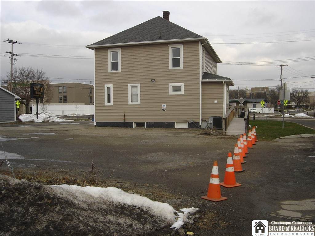 https://bt-photos.global.ssl.fastly.net/rochester/orig_boomver_1_R1655774-2.jpg