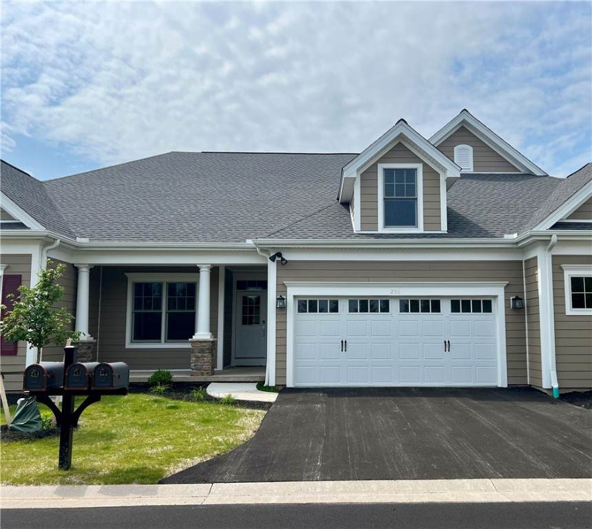 253 Bretlyn Circle - Photo 1