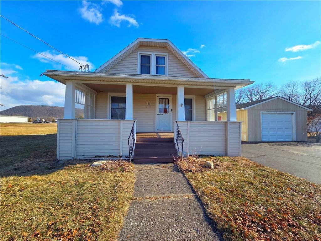 160 Mccauley Avenue - Photo 1