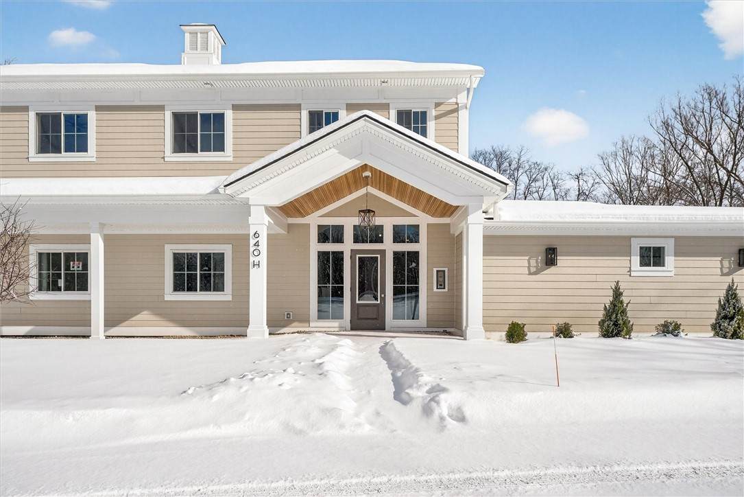 640 Jefferson Avenue - Photo 1