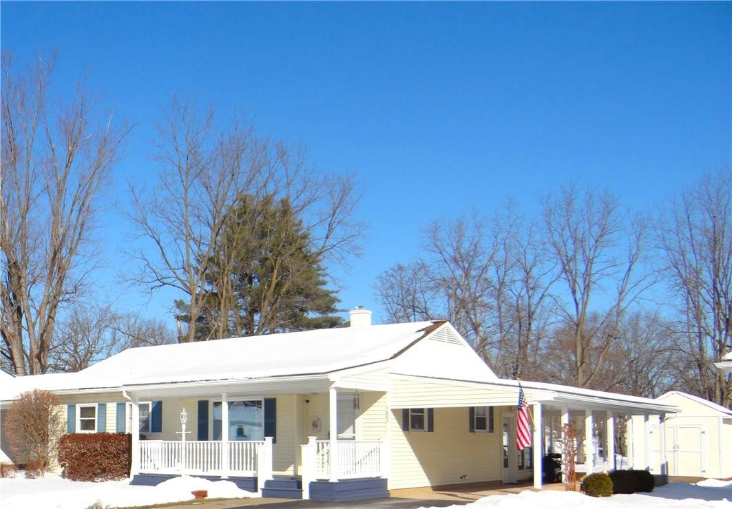 1003 Sycamore Circle - Photo 1