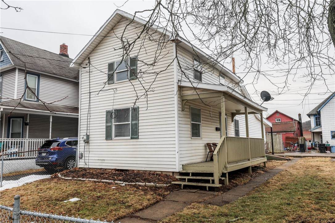 326 Woodview Avenue - Photo 1