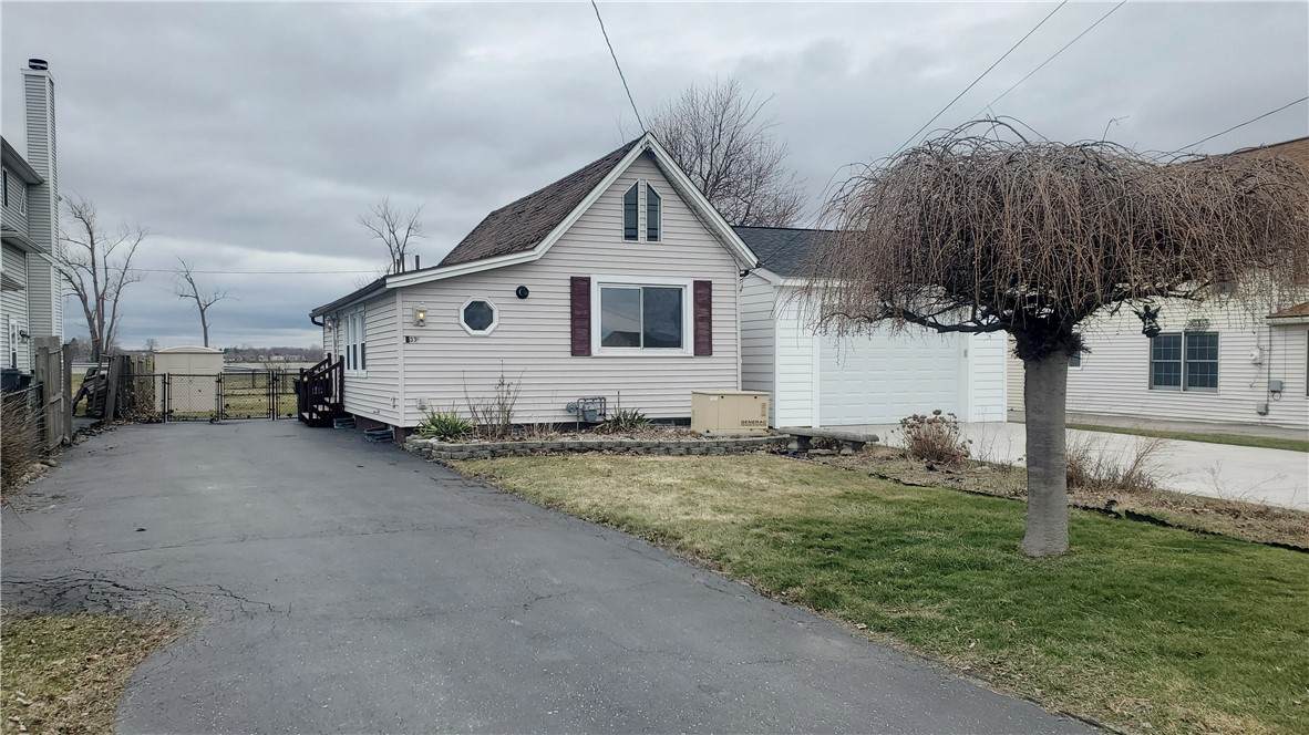 2331 Edgemere Drive - Photo 1
