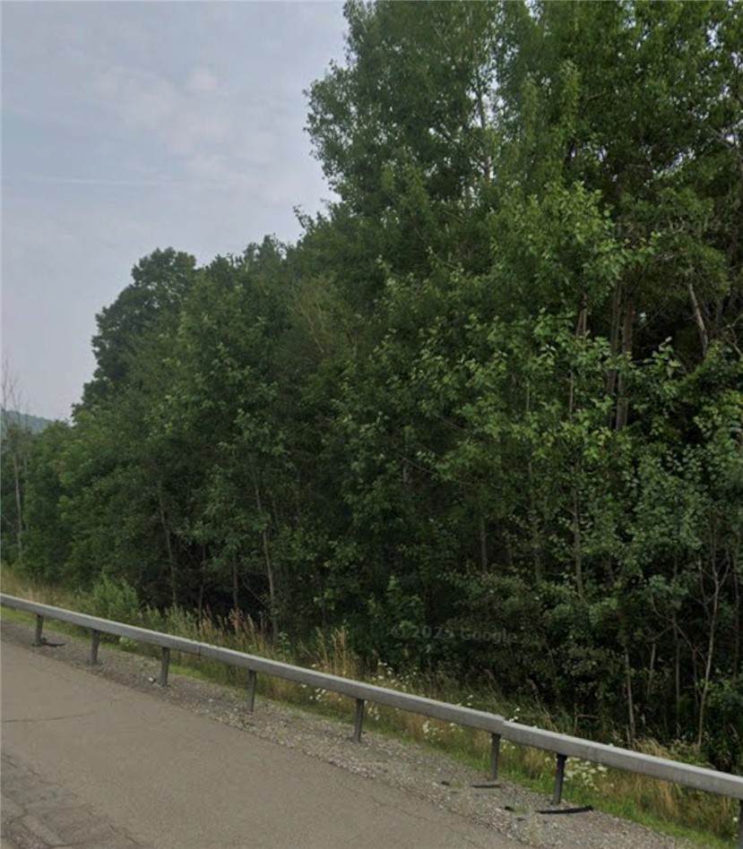  East - Photo 1