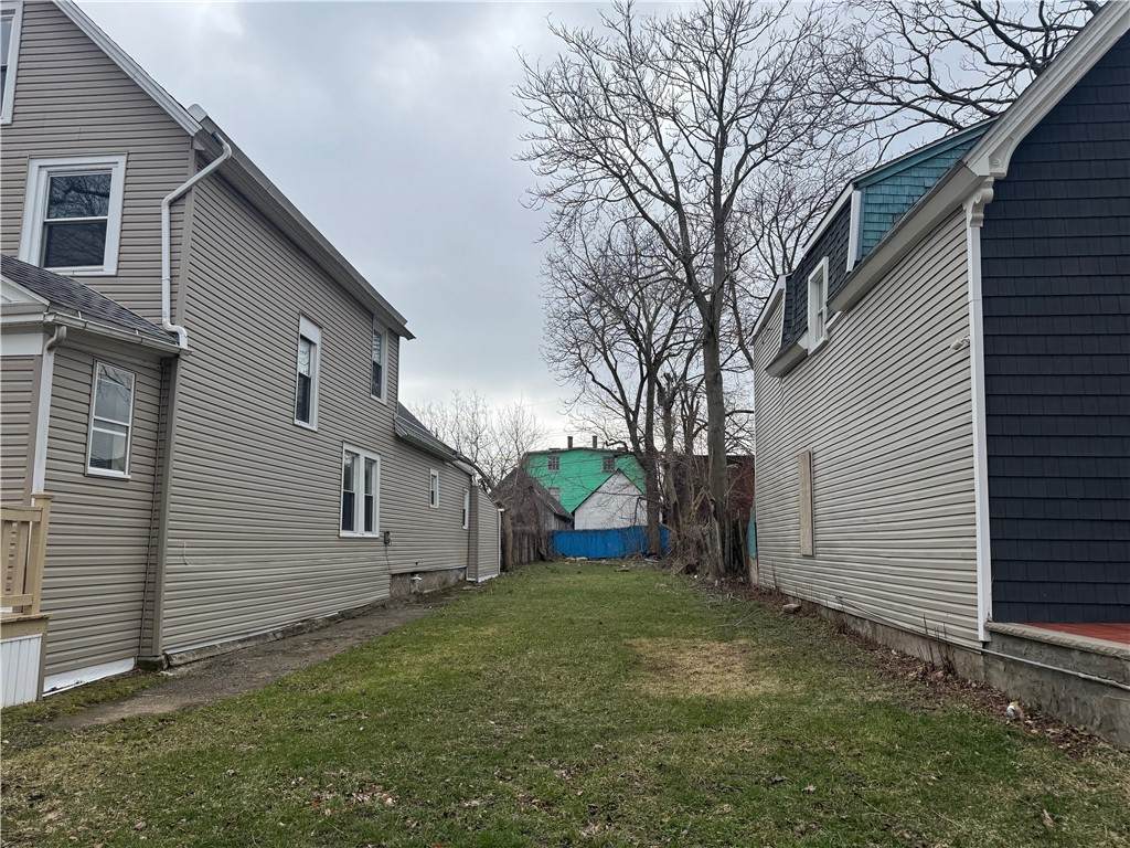 192 15th Street - Photo 1