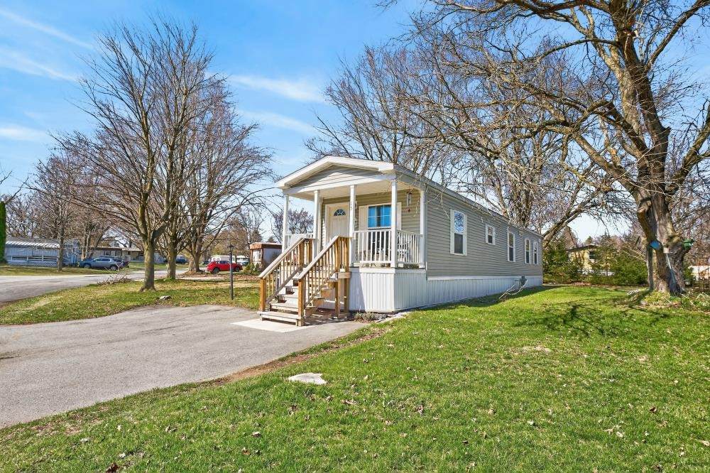 15 Glenview Drive - Photo 1