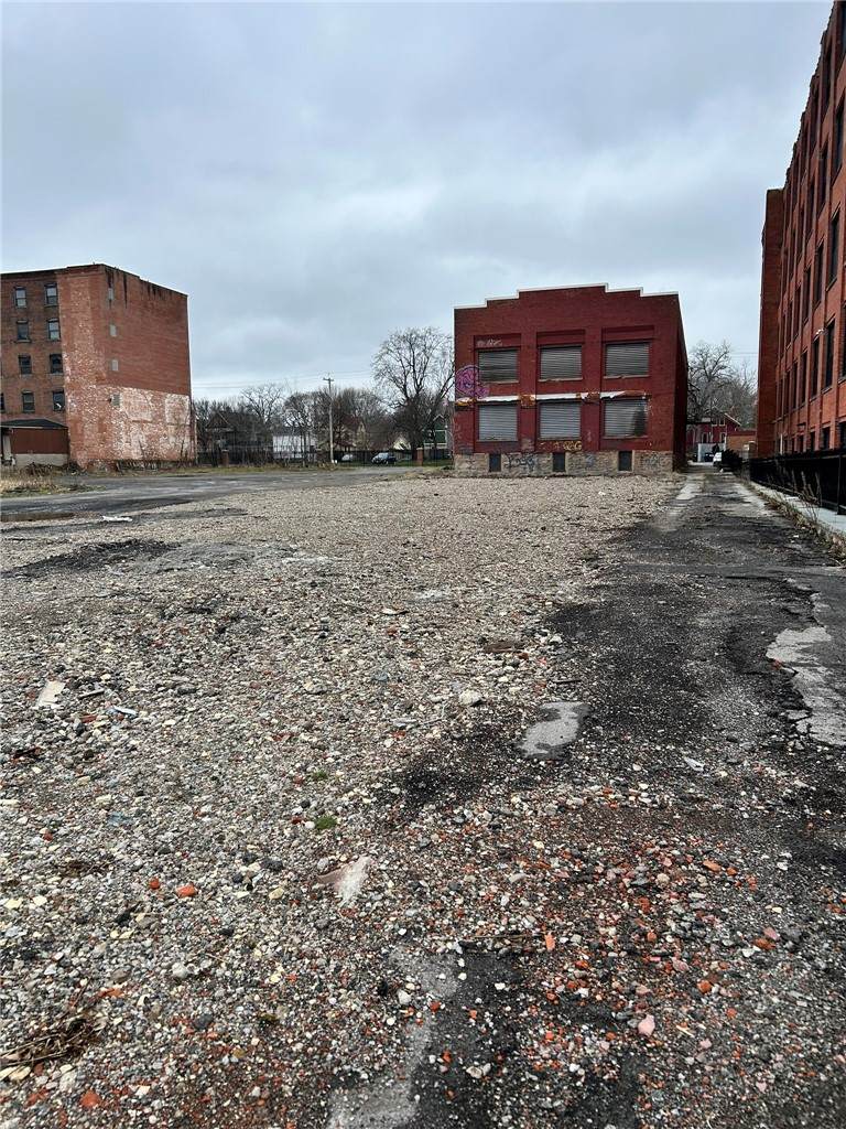 https://bt-photos.global.ssl.fastly.net/rochester/orig_boomver_1_R1670754-2.jpg