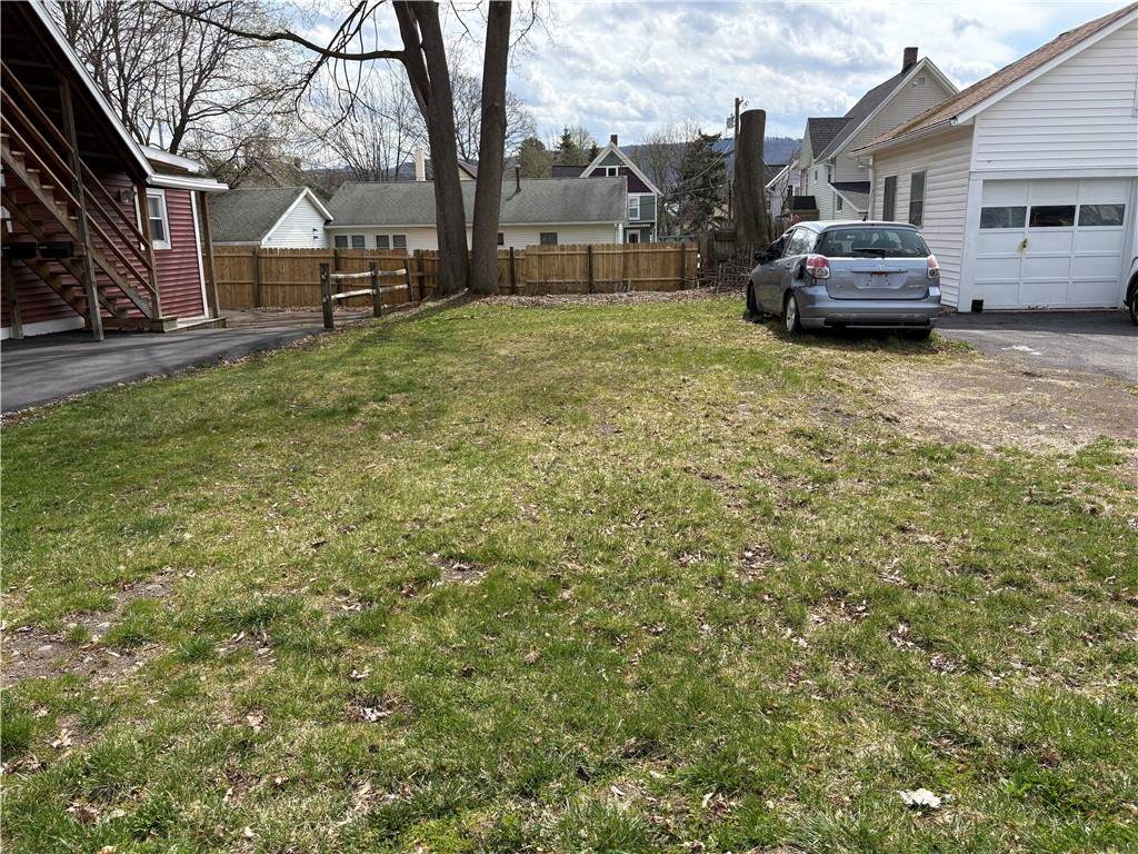 7 Columbia Street - Photo 1