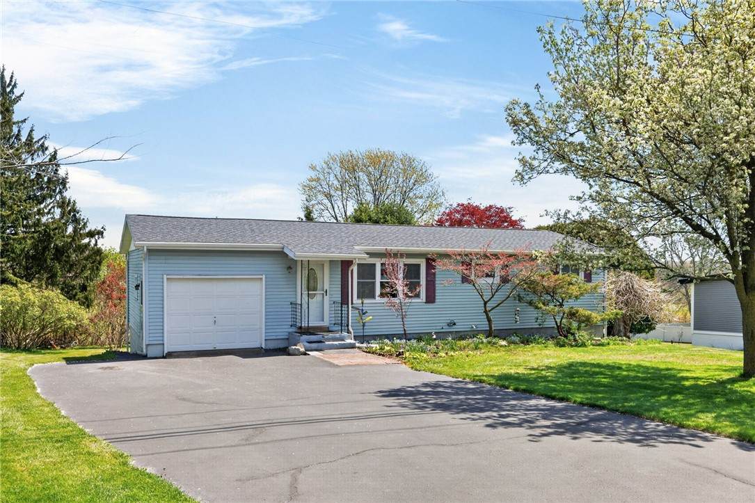 6214 Oakridge Road - Photo 1